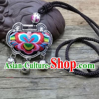 Chinese Traditional Accessories Yunnan Minority Necklace Embroidered Purple Flowers Longevity Lock for Women