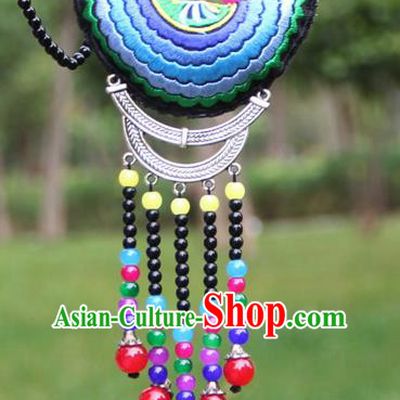 Chinese Traditional Accessories Yunnan Minority Embroidered Colorful Beads Tassel Necklace for Women
