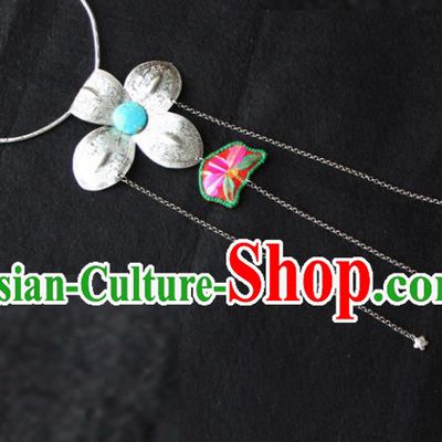 Chinese Traditional Accessories Yunnan Minority Sliver Flower Necklace for Women