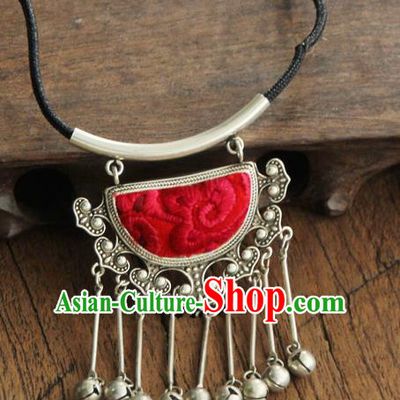 Chinese Traditional Yunnan Miao Minority Red Necklace Ethnic Bells Tassel Embroidered Accessories for Women