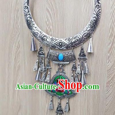 Chinese Traditional Minority Embroidered Green Carving Necklace Ethnic Folk Dance Accessories for Women