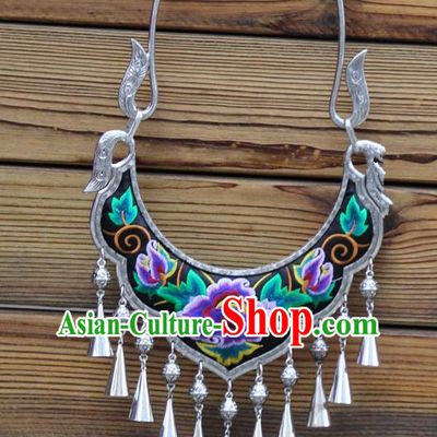 Chinese Traditional Miao Minority Embroidered Purple Peony Longevity Lock Necklace Ethnic Folk Dance Accessories for Women