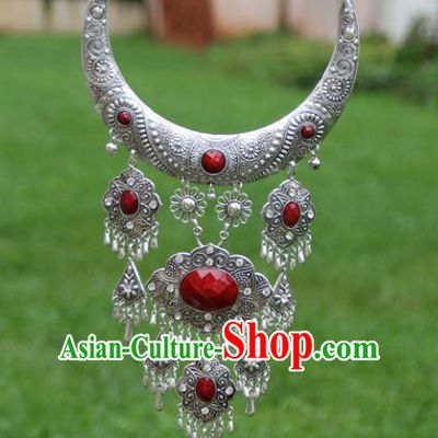 Chinese Traditional National Ethnic Jewelry Accessories Tassel Red Necklace for Women