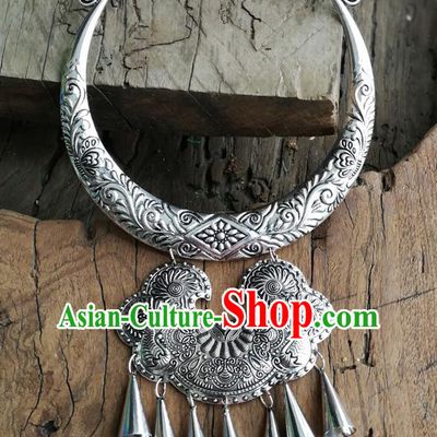 Chinese Ethnic Carving Folk Dance Necklace Traditional National Jewelry Accessories for Women