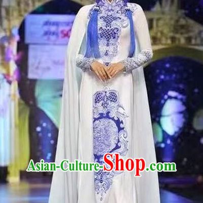 Asian Vietnam Palace Costume Vietnamese Trational Dress White Ao Dai Cheongsam Clothing for Women