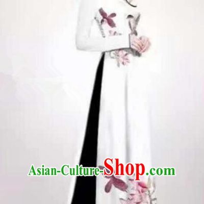 Asian Vietnam Palace Costume Vietnamese Trational Dress Painting Flowers White Ao Dai Cheongsam Clothing for Women
