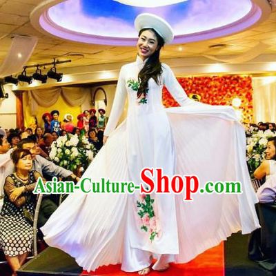 Asian Vietnam Costume Vietnamese Bride Trational Stage Performance Printing Flowers White Ao Dai Cheongsam Dress for Women