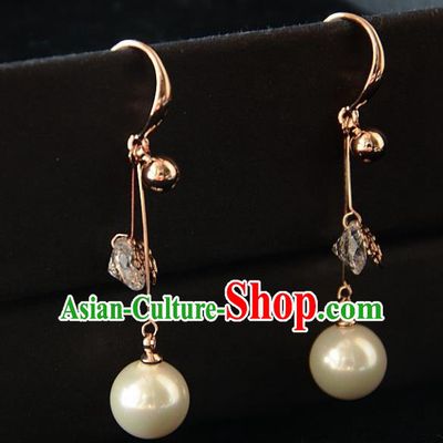 European Western Bride Vintage Accessories Pearl Eardrop Renaissance Earrings for Women