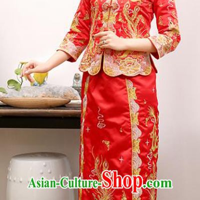 Traditional Ancient Chinese Costume Xiuhe Suits Wedding Red Embroidered Dragon and Phoenix Toast Cheongsam for Women