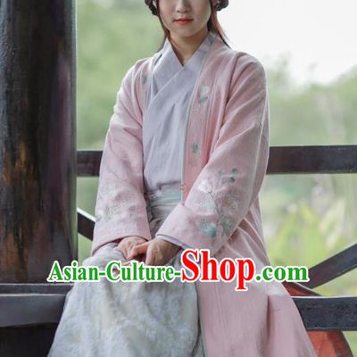 Traditional Chinese National Costume Embroidered Hanfu Dust Coat Blouse Tang Suit Cardigan for Women