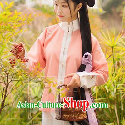 China Traditional Ming Dynasty Young Lady Costume Ancient Princess Embroidered Dress for Women