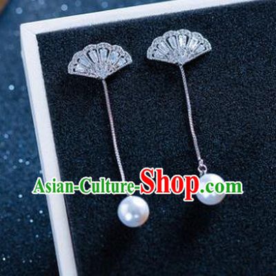 Handmade Classical Wedding Accessories Baroque Crystal Fan Tassel Earrings for Women