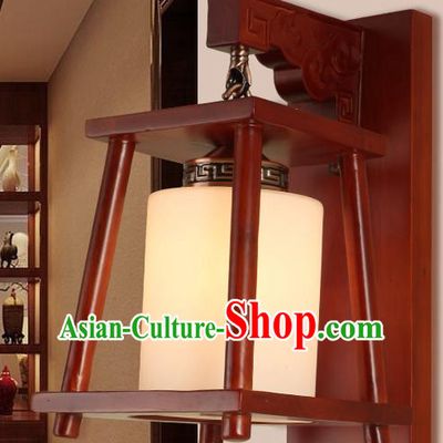 China Handmade Palace Lanterns Wall Lantern Ancient Wood Lanterns Traditional Lamp