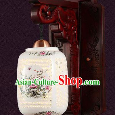 China Handmade Palace Lanterns Wall Lantern Ancient Wood Lanterns Traditional Lamp