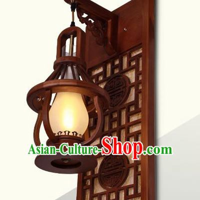 China Handmade Wood Lanterns Palace Wall Lantern Ancient Lanterns Traditional Lamp