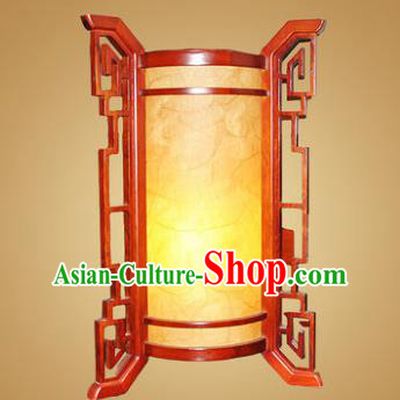 China Handmade Wood Lanterns Palace Parchment Desk Lantern Ancient Lanterns Traditional Lamp