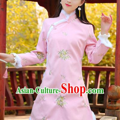 Traditional Chinese National Pink Dress Tangsuit Embroidered Cheongsam Clothing for Women