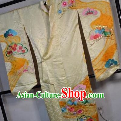 Japan Traditional Furisode Kimonos Costume Japanese Printing Flowers Golden Yukata Dress for Women