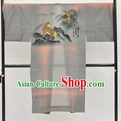 Japanese Traditional Kimono Japan Haori Apparel Printing Tigers Yukata Robe Costume for Men