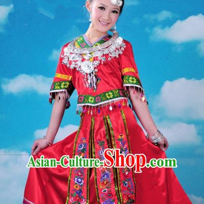 Traditional Chinese Miao Minority Nationality Embroidered Costume Red Dress for Women