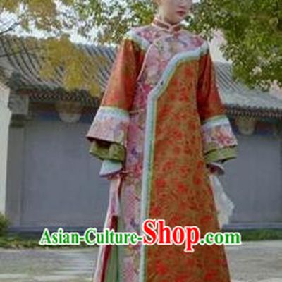 Chinese Ancient Qing Dynasty Kangxi Princess Embroidered Manchu Dress Historical Costume for Women
