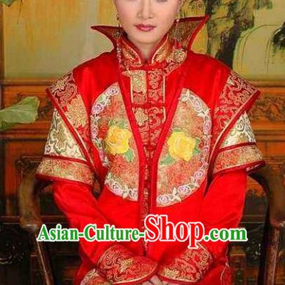 Chinese Ancient Qing Dynasty Manchu Empress Dowager Xiao Zhuang Embroidered Red Dress Historical Costume for Women