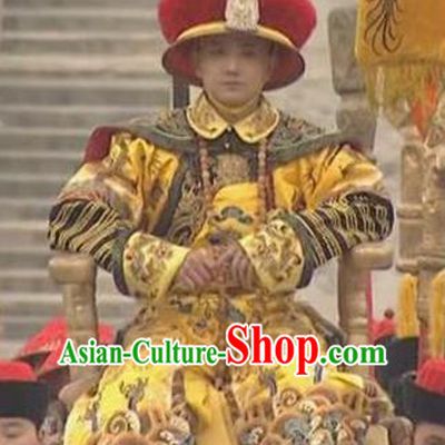 Chinese Qing Dynasty Emperor Kangxi Historical Costume China Ancient Manchu King Clothing