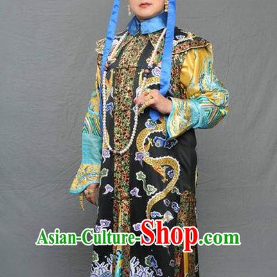 Chinese Qing Dynasty Manchu Queen Mother of Kangxi Historical Costume Ancient Empress Dowager Clothing for Women