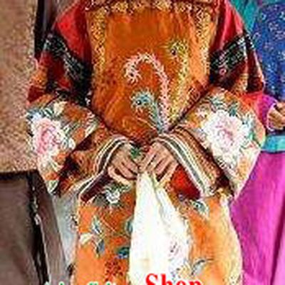 Chinese Ancient Qing Dynasty Imperial Concubine Liang of Kangxi Replica Costumes Manchu Dress Historical Costume for Women