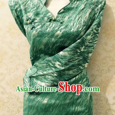 Traditional Chinese Tibetan Nationality Guozhuang Dance Costume, Zang Ethnic Minority Green Blouse for Women