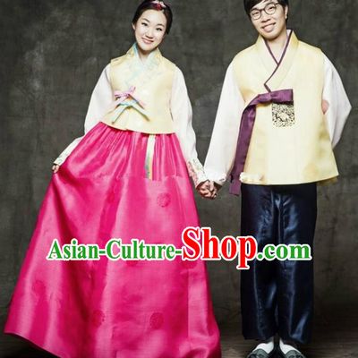 Korean Traditional Bride and Bridegroom Hanbok Clothing Korean Fashion Apparel Costumes Complete Set