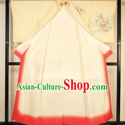 Japan Ancient Palace Female Light Yellow Furisode Kimonos Traditional Yukata Dress Formal Costume for Women