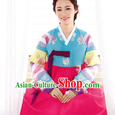Korean Traditional Palace Garment Hanbok Fashion Apparel Costume Blue Embroidered Blouse and Pink Dress for Women