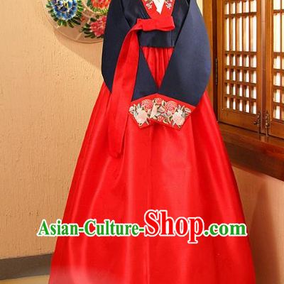 Korean Traditional Palace Garment Hanbok Fashion Apparel Costume Navy Blouse and Red Dress for Women