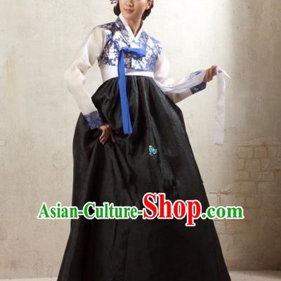 Korean Traditional Palace Garment Hanbok Fashion Apparel Costume Bride Black Dress for Women