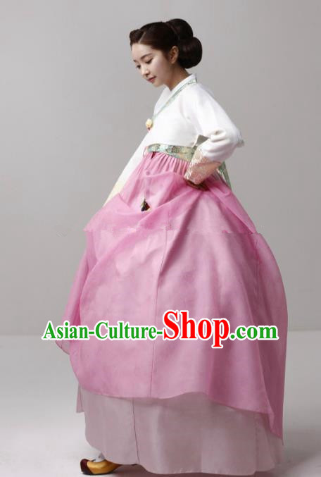Traditional Korean Hanbok Clothing Fashion Apparel Hanbok Costumes Traditional Korean Hanbok Clothing Fashion Apparel Hanbok Costumes