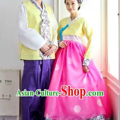 Korean Traditional Garment Palace Hanbok Fashion Apparel Costumes Bride and Bridegroom Clothing