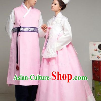 Asian Korean Traditional Palace Pink Hanbok Clothing Ancient Korean Bride and Bridegroom Costumes Complete Set