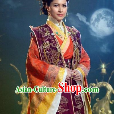 Chinese Ancient Empress Costume Ming Dynasty Queen of Zhu Di Embroidered Dress for Women