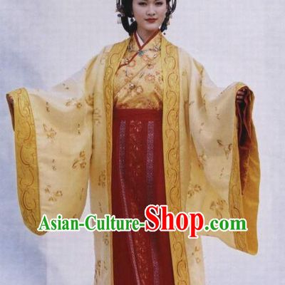 Chinese Ancient Queen Costume Ming Dynasty Empress Zhang Embroidered Yellow Dress for Women