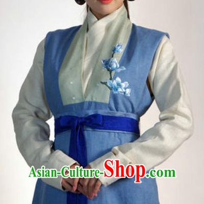 Ancient Chinese Ming Dynasty Nobility Lady Embroidered Replica Costume for Women