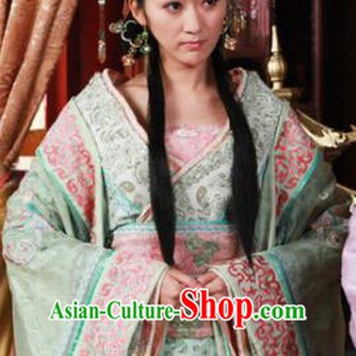 Ancient Chinese Ming Dynasty Imperial Consort Yu Historical Costume Embroidered Replica Costume for Women
