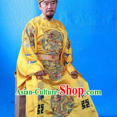 Chinese Ancient Ming Dynasty First Emperor Zhu Yuanzhang Embroidered Imperial Robe Replica Costume for Men