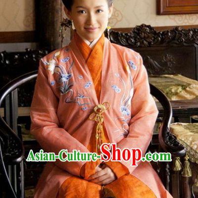 Ancient Chinese Ming Dynasty Historical Costume Nobility Lady Embroidered Replica Costume for Women
