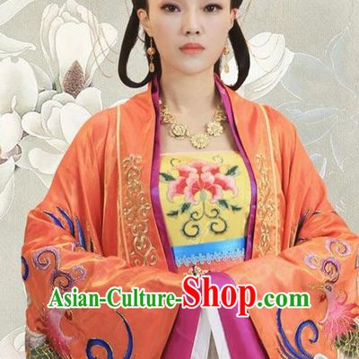 Ancient Chinese Ming Dynasty Empress Xu of Zhu Di Embroidered Dress Replica Costume and Headpiece Complete Set for Women