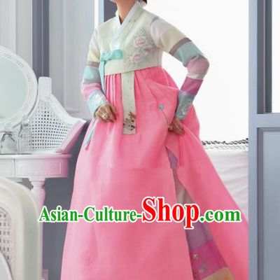 Top Grade Korean Traditional Hanbok Beige Blouse and Pink Dress Fashion Apparel Costumes for Women