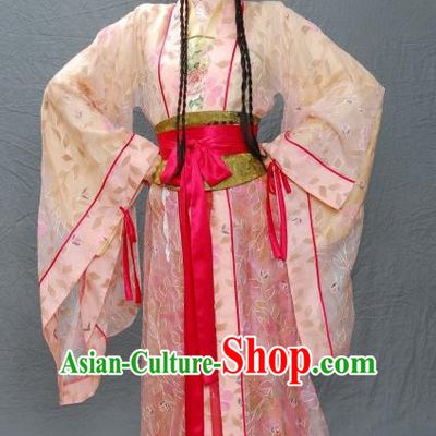 Chinese Ancient Ming Dynasty Beauty Qiu Xiang Costume Embroidered Dress for Women