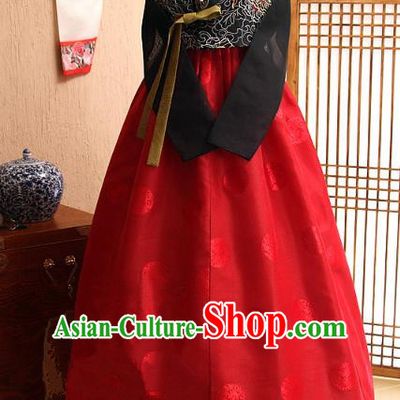 Top Grade Korean Hanbok Traditional Bride Black Blouse and Red Dress Fashion Apparel Costumes for Women