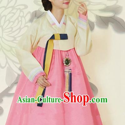Top Grade Korean Hanbok Traditional Yellow Blouse and Pink Dress Fashion Apparel Costumes for Women