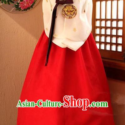 Top Grade Korean Palace Hanbok Traditional Empress Beige Blouse and Red Dress Fashion Apparel Costumes for Women
